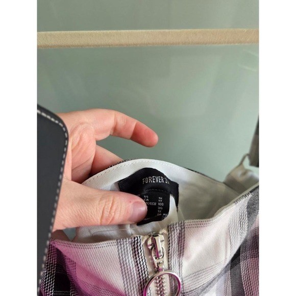 Forever 21 Plus size dress size 1x - Picture 3 of 4